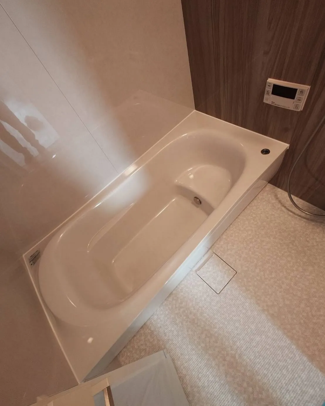 🌟🚿✨あなたの浴室を、まるで新築のように生まれ変わらせます！...