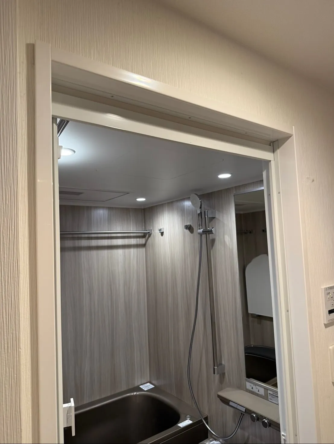 🌟越谷市の皆さん、こんにちは！🏡お風呂リフォーム工房です✨夢...
