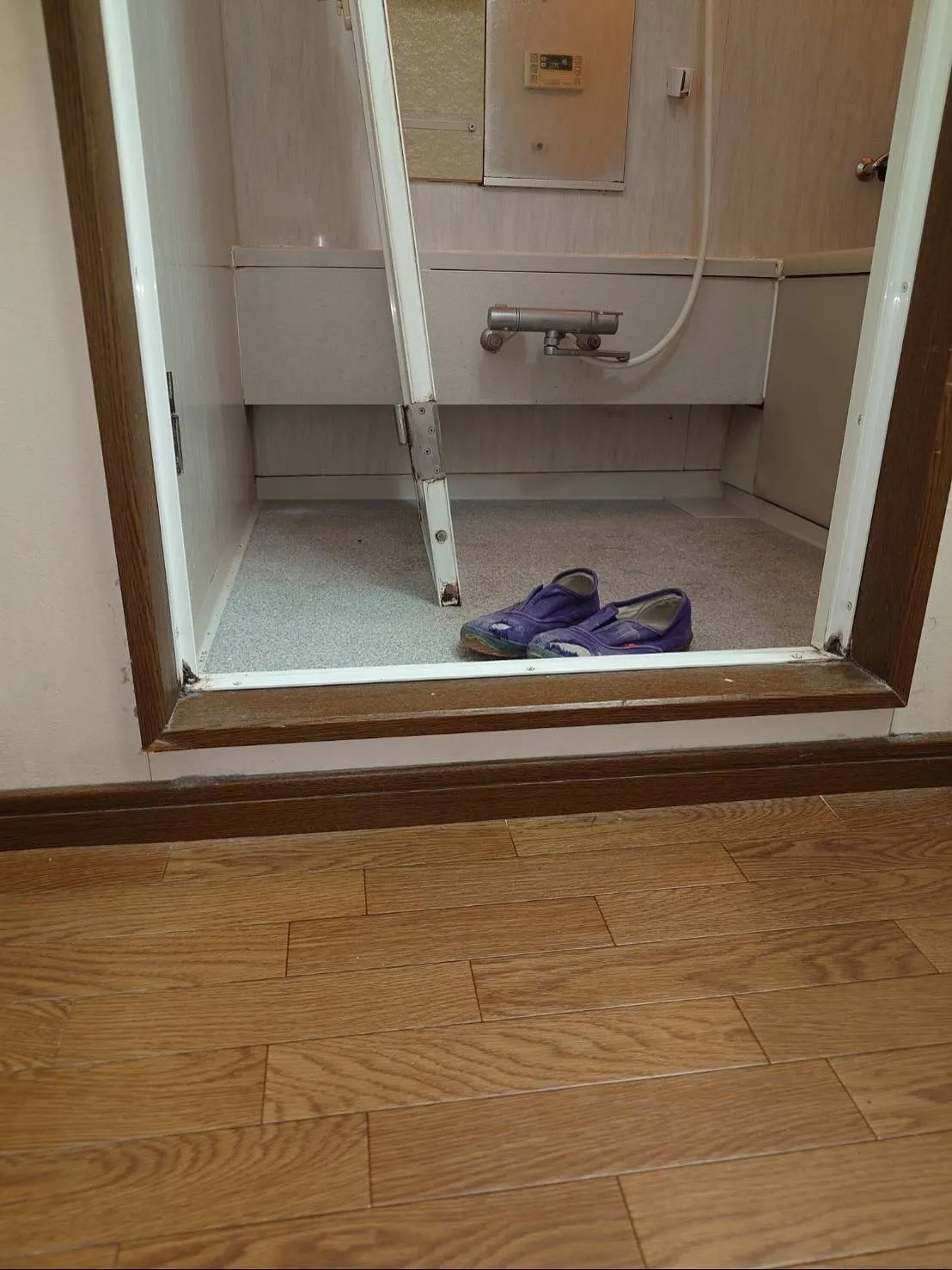 🏠✨ 足立区の皆さん、新しいお風呂で毎日のリラックスタイムを...
